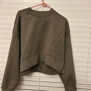 Abercrombie & Fitch YBP Neoknit Mini Crew Sweatshirt olive green